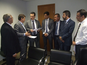 Cassol cobra repasses à Cacoal e Rolim e anuncia liberação de emendas para sete municípios