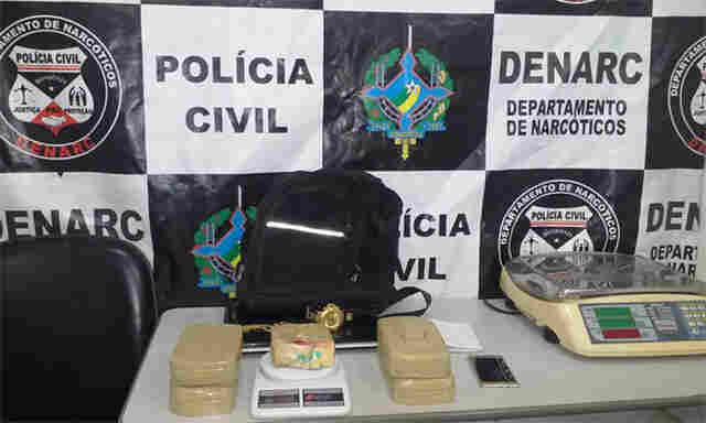 Denarc apreende quase cinco de coca em Porto Velho