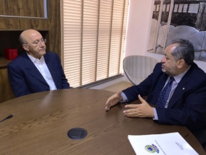Luiz Cláudio apresenta proposta a Confúcio Moura para o desenvolvimento de Rondônia
