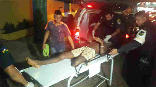 Deficiente quase é morto por dupla e mulher é agredida por populares