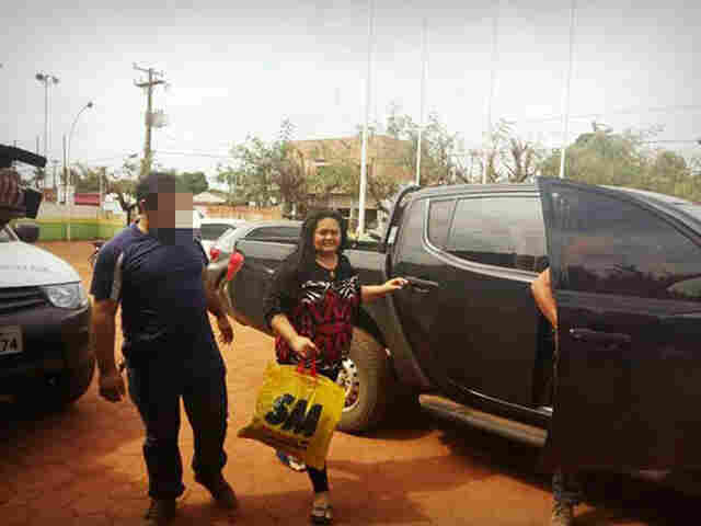 EX-DEPUTADA ANA DA 8 É PRESA COM A IRMÃ POR FALTAR A AUDIÊNCIAS