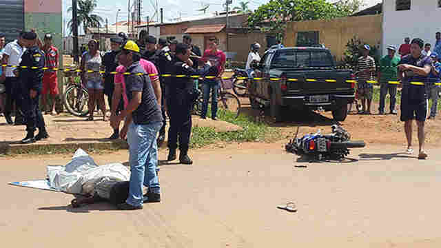 Camionete provoca acidente e jovem morre