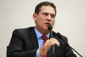 Maurão comemora acordo com Ibama para liberar obras na BR-319