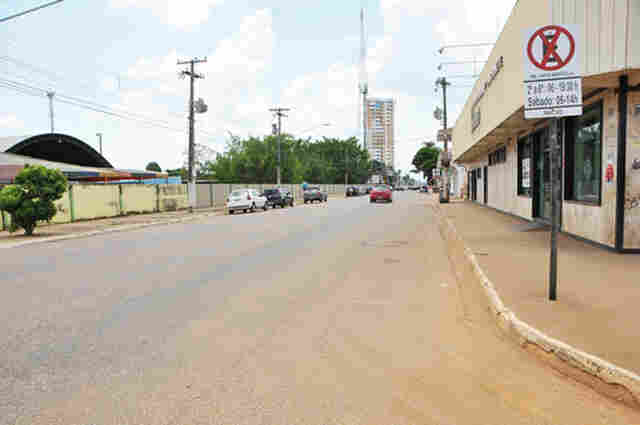 Semtran libera estacionamento na avenida Calama para fim de ano