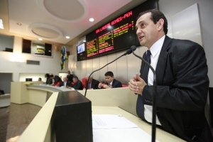 Laerte Gomes parabeniza comitiva que busca intercâmbio com a Bolívia
