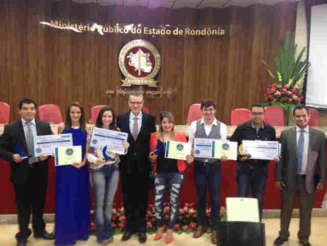 Infância e violência são temas predominantes entre matérias vencedoras do 5º Prêmio MP de Jornalismo