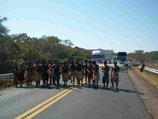 Deputado Ezequiel Júnior avisa que índios podem fechar a BR 364 em Cacoal