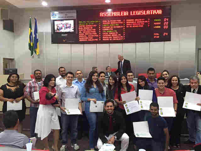 Assembleia Legislativa homenageia Uniron por criação de parklet