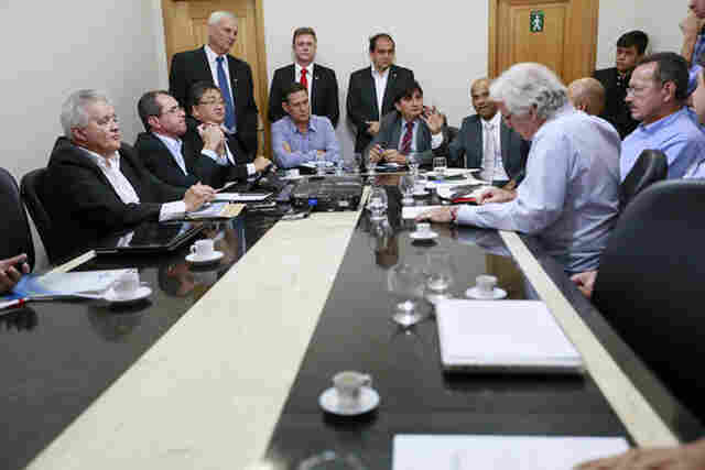 Sem acordo, definição sobre aumento do ICMS fica para a próxima semana