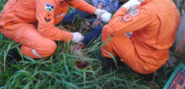 Criminoso é baleado pelo comparsa após roubar mulher e se acidentar em fuga