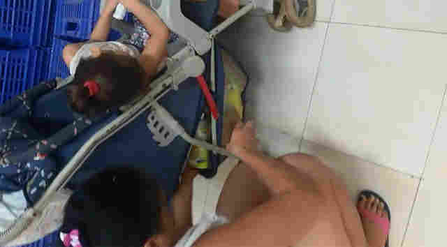 MULHER ACUSADA DE FURTO E EXPOSTA EM REDES SOCIAIS DETALHA HUMILHAÇÃO EM MERCADO; Ouça depoimento