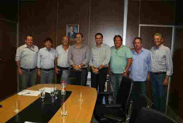 Empresários paulistas iniciam construção do maior frigorífico de pescado de Rondônia