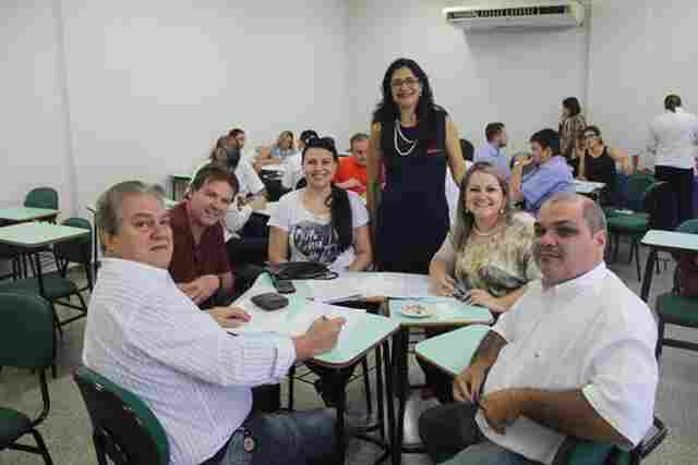 CPA discute a&ccedil;&otilde;es da Facimed