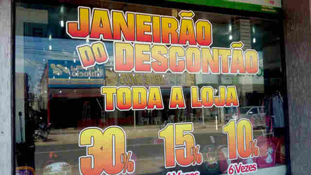 Lojistas investem em liquida&ccedil;&atilde;o para atrair consumidores e estimular vendas no in&iacute;cio do ano