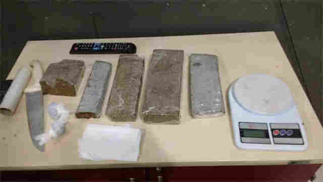 Dupla presa com três quilos de maconha na Zona Leste