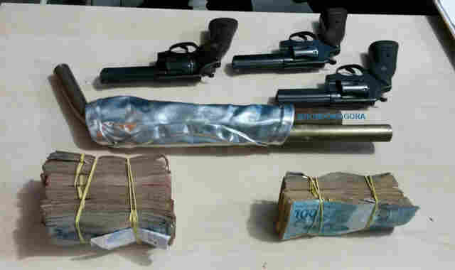 VÍDEO: CRIMINOSO QUE DESARMOU SEGURANÇAS DO BANCO DO BRASIL COM ARMA ARTESANAL JÁ TINHA RECOLHIDO R$ 20 MIL