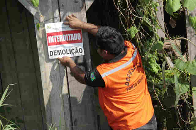 Defesa Civil Municipal inicia marcação de casas que serão demolidas