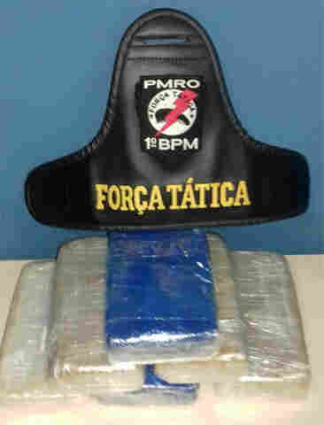 PM prende quatro pessoas com 6,2 quilos de droga Capital