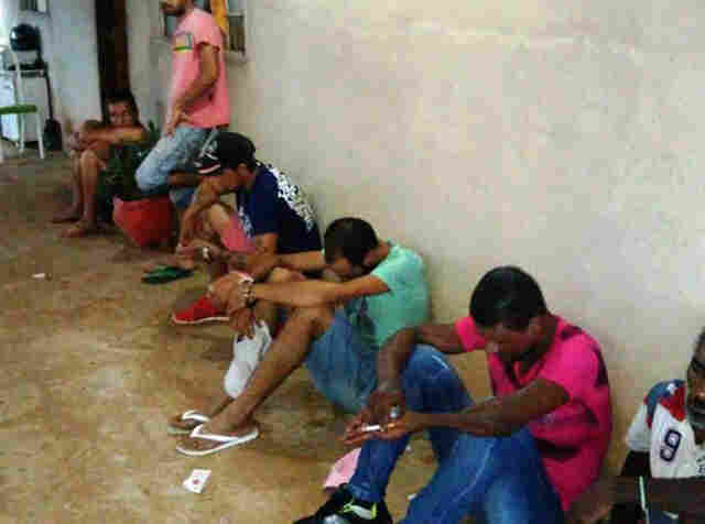 Polícia Civil de Ouro Preto fecha bocas de fumo no Bairro Novo Estado