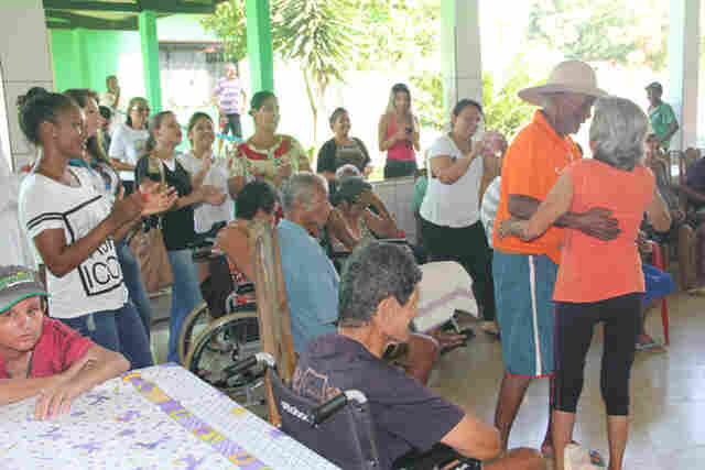 Trote Solidário marca retorno do ano acadêmico da FACIMED