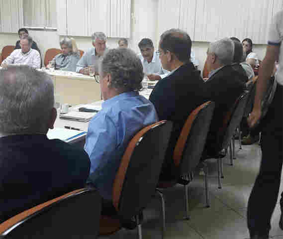 Crise da carne: Presidente da Faperon faz questionamentos e exige respostas do presidente da associação das indústrias