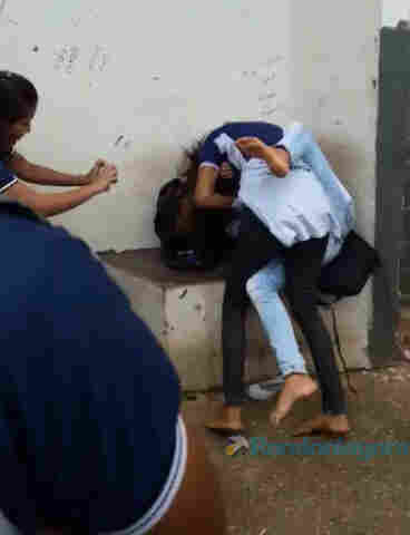 Escola identifica garotas que aparecem brigando em vídeo