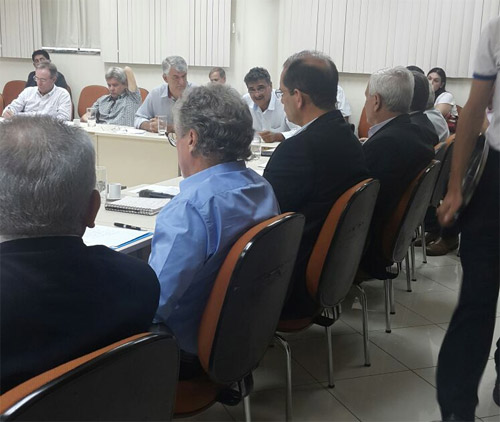 Crise da carne: Presidente da Faperon faz questionamentos e exige respostas do presidente da associação das indústrias