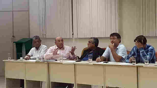 FRIGORÍFICOS MANDAM REPRESENTANTE SEM AUTORIDADE E ENCONTRO IRRITA PECUARISTAS