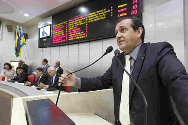 Laerte Gomes pede voto de pesar aos familiares de Nathalia Zucatelli