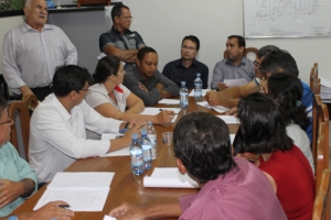 Vereadores recebem Comissão de agricultores e garantem benefícios