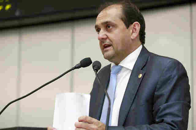 Laerte solicita que Governo do Estado baixe a pauta da carne com osso