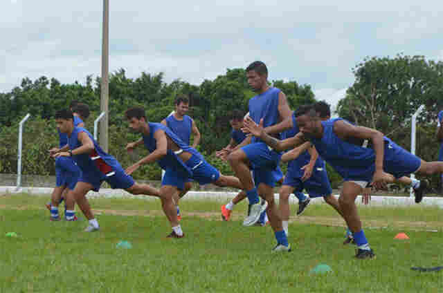 Ji-Paraná foca em finalização e bola parada para vencer fora de casa