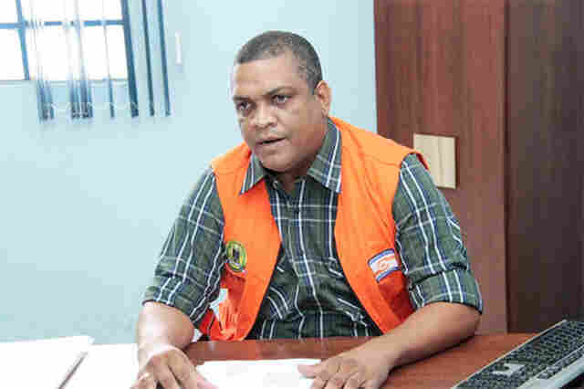 Defesa Civil visita o Baixo Madeira e distribui mosquiteiros, água e cestas básicas