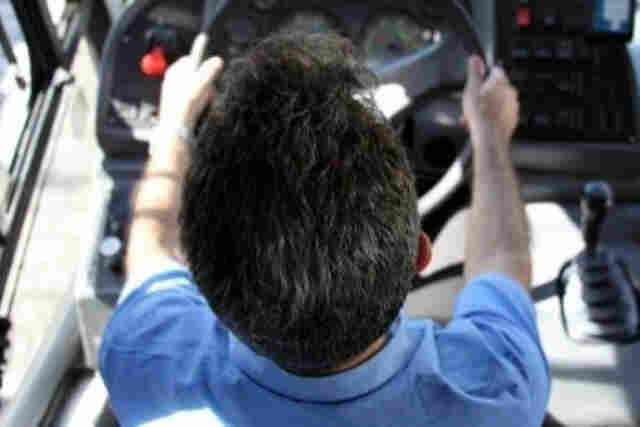 Empresa de transporte coletivo deverá pagar R$ 347 mil a motorista que ficou surdo