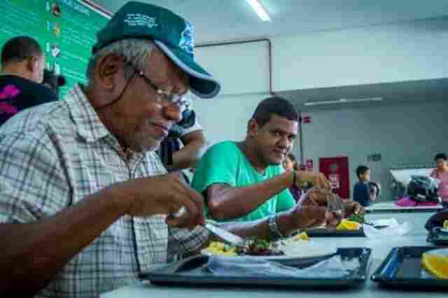 Pesquisa mostra que consumidor pagou 1,94% a mais para comer fora de casa em julho