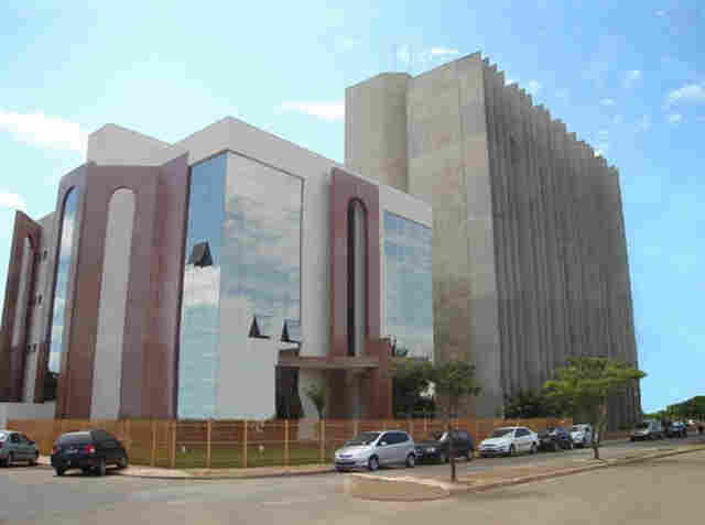 Após 16 anos, Tribunal de Contas determina restituição de R$ 1,1 milhão ao erário por contrato irregular