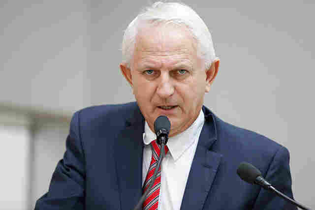 Airton Gurgacz pede gratificação para cargo de engenheiro bombeiro