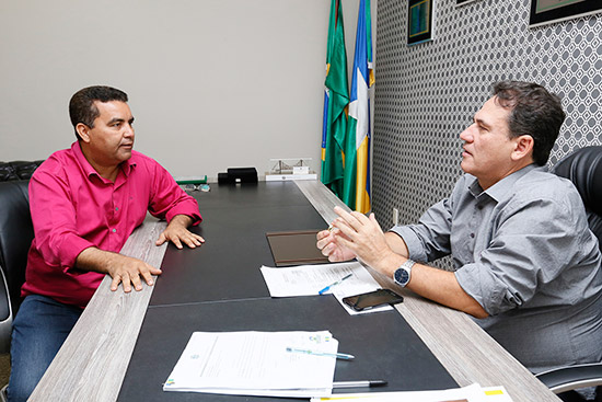 Garçon reforça pedido para que Candeias entre na atualização do Zoneamento