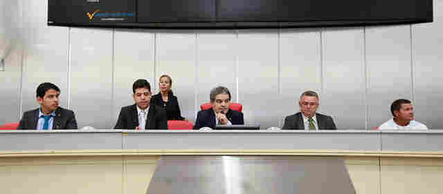 Audiência pública discute regularização fundiária no bairro Aparecida