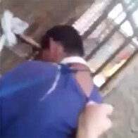 Em vídeo, presidiários rebelados agridem reféns em Ariquemes