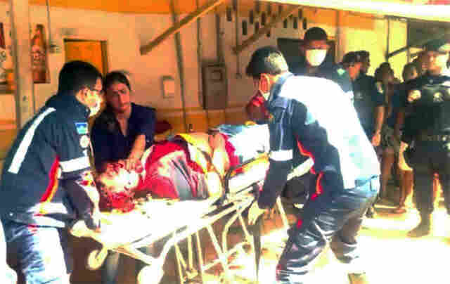 Criminosos tentam matar homem em bar neste domingo