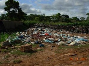Município de Alvorada do Oeste é condenado a interditar lixão