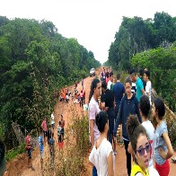 Ônibus com alunos e servidores do IFRO tomba na BR-319; veja fotos