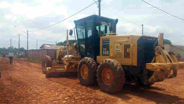 Prefeitura paralisa obra no Parque da Amazônia e moradores reclamam