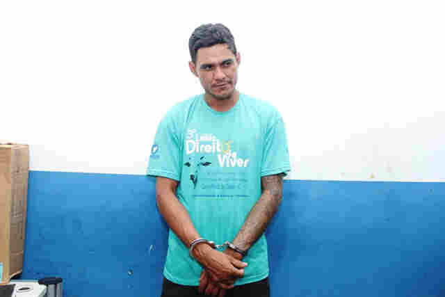 Homem tenta matar o pai a pauladas em Ouro Preto do Oeste