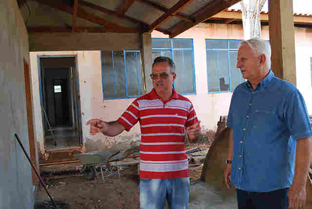 Deputado Airton visita obras realizada com emenda parlamentar em Alvorada