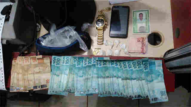 Polícia prende dois por tráfico de drogas na Zona Sul