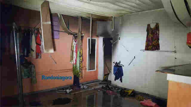 Loja de confecções e residência são destruídas por fogo