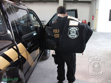 Operação da PF em Vilhena cumpre 5 mandados de prisão em esquema envolvendo a Prefeitura