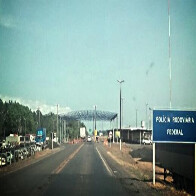 Motorista é detido pela PRF com documento falso e veículo roubado